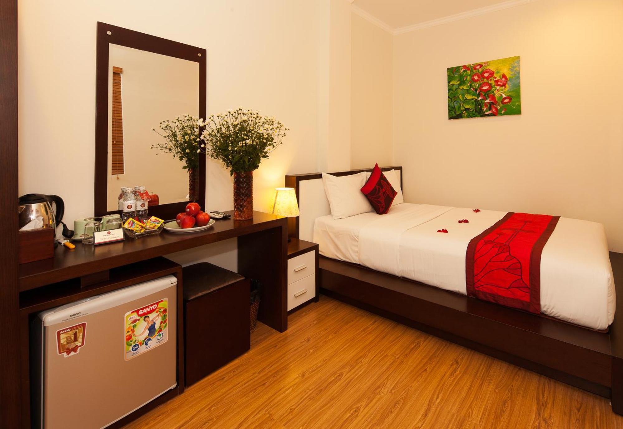 Rising Dragon Hotel Hanoi Exterior photo